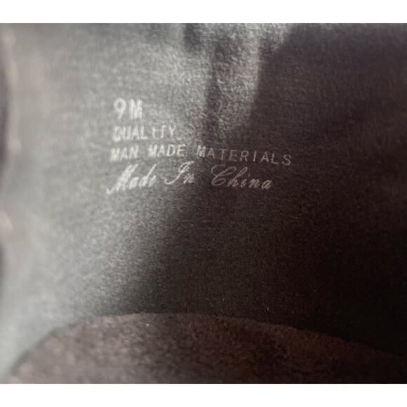 Easy Street Bootie Shoes Womens 9M Gray Comfort Wave Zip Side Croc Embossed - Picture 7 of 8